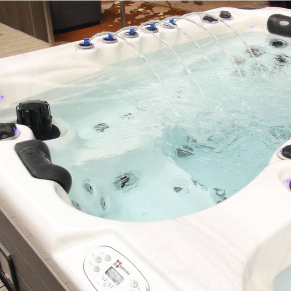 Portable equipped jacuzzi FITNESS 1 Deep
